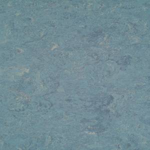 Натуральный линолеум Marmorette LPX 121-023 dusty blue