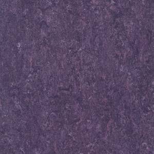 Натуральный линолеум Marmorette LPX 121-128 violet
