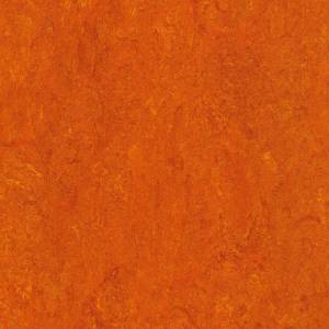Натуральный линолеум Marmorette PUR 125-117 mandarin orange