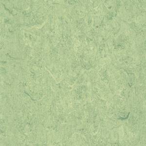 Натуральный линолеум Marmorette PUR 125-130 antique green