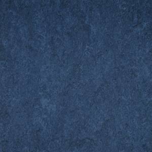 Натуральный линолеум Marmorette PUR 125-149 dark blue